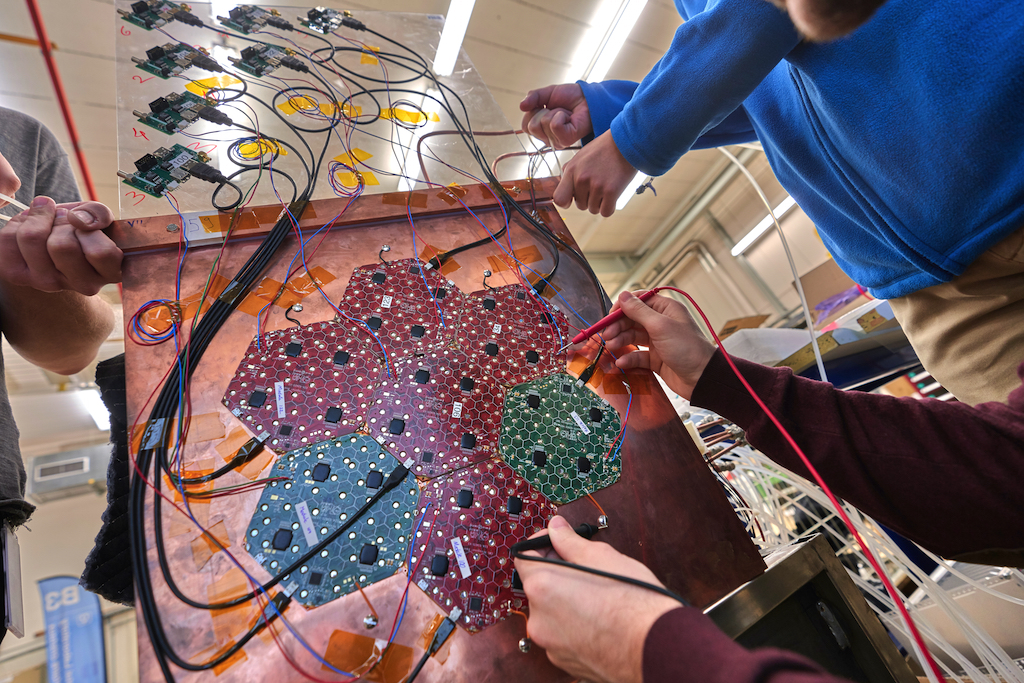 Prototype detector modules for the CMS "HGCAL" (High Granularity Calorimeter) project. | © CERN