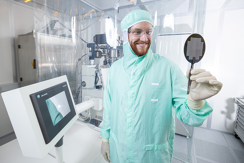 Dr. Florian Döring, Founder & CEO of XRnanotech